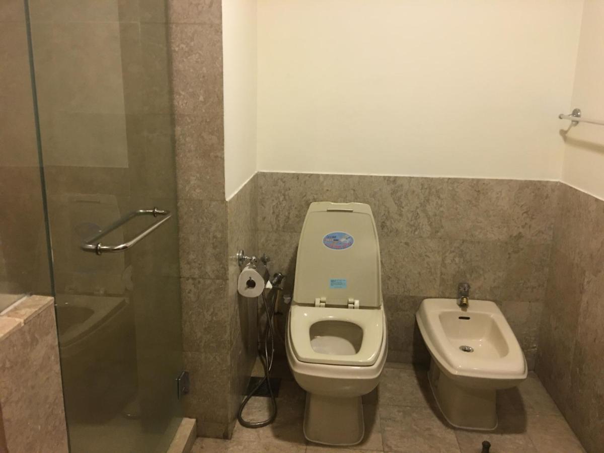 Sabah Suites At Times Square Kl Kuala Lumpur Bagian luar foto